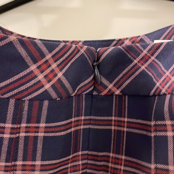 Sunday beat skater skirt, aritzia never worn tags on - Picture 3 of 6